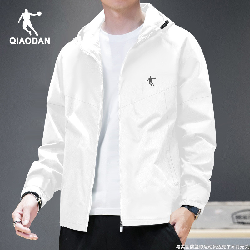 乔丹连帽运动风衣外套男