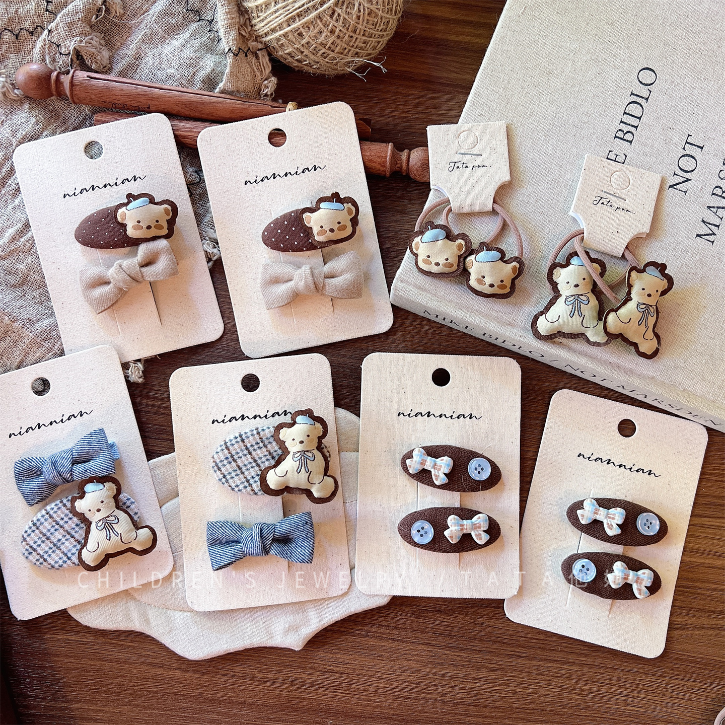 秋冬蕾丝初秋咖色小熊蝴蝶结发夹