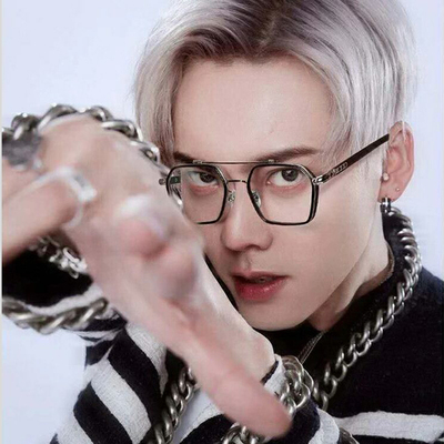 大脸明星同款方框防蓝光近视眼镜