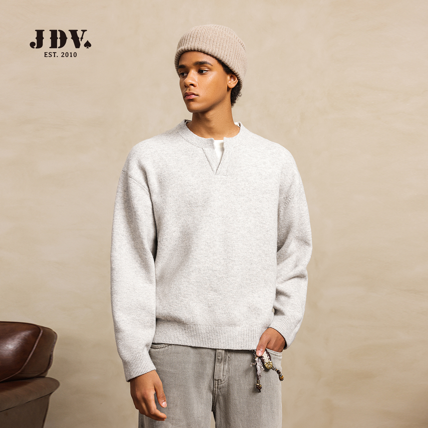JDV商场同款意式老钱风毛衣男2025冬季长袖宽松假两件V领针织衫