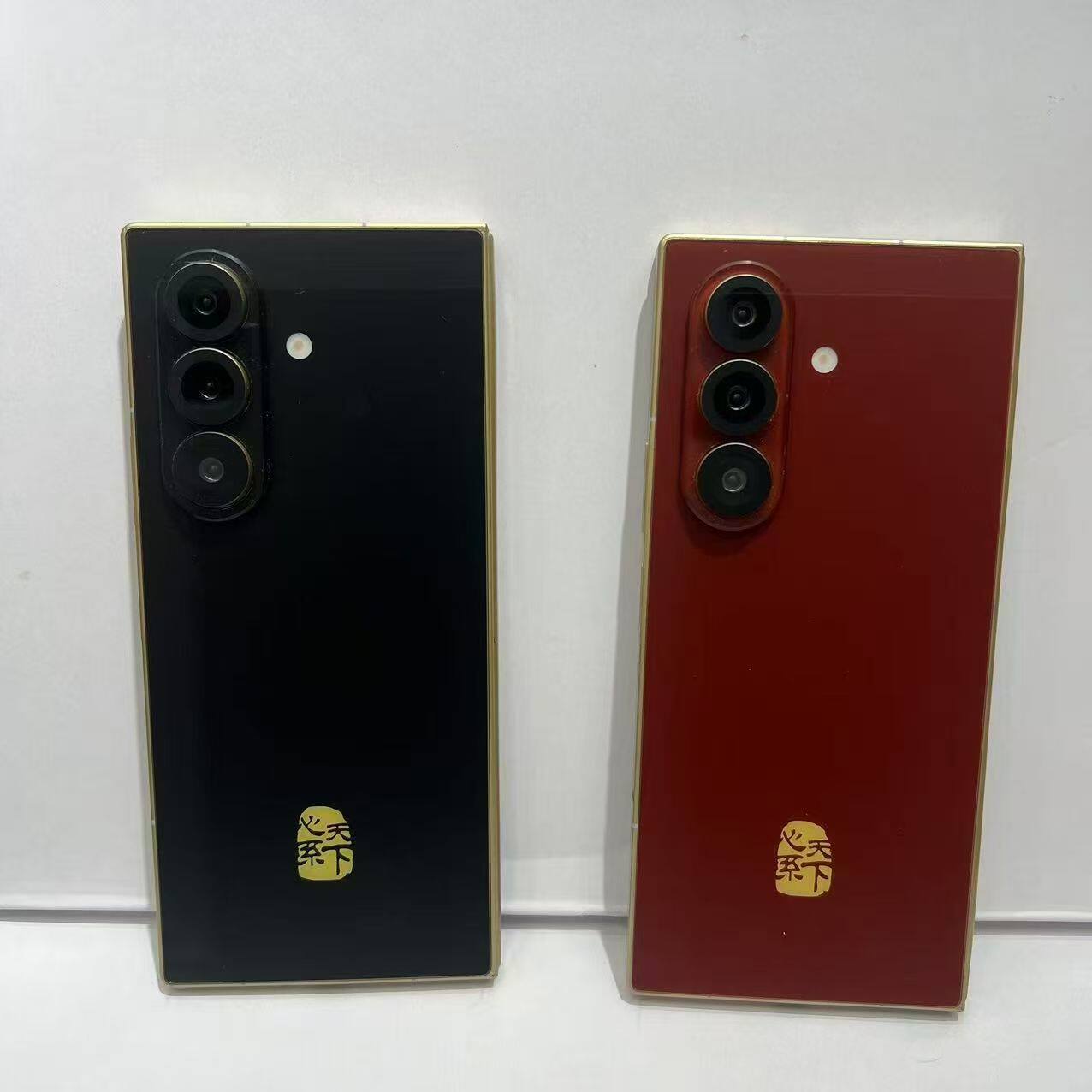 三星心系天下W24手机模型机