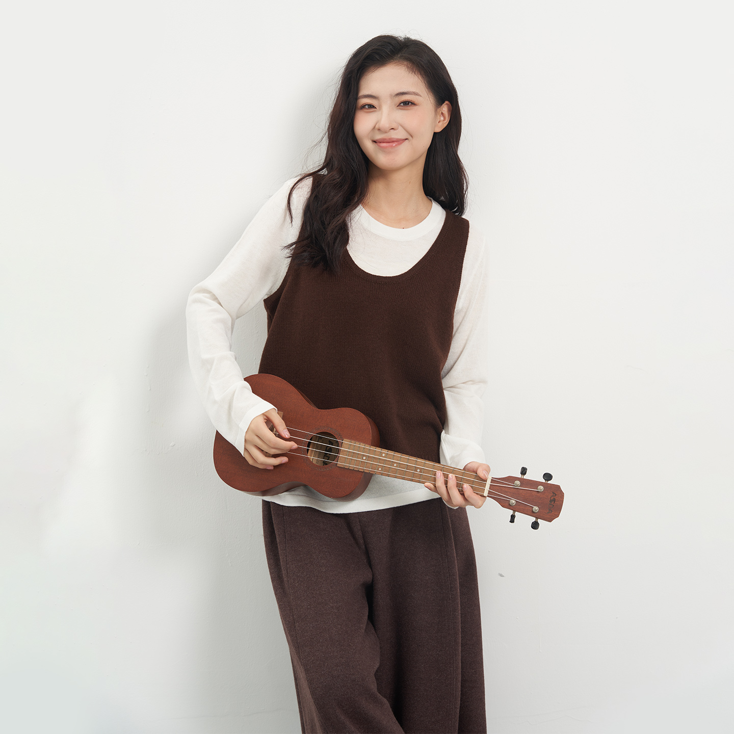 圆领长袖T恤叠穿背心两件套