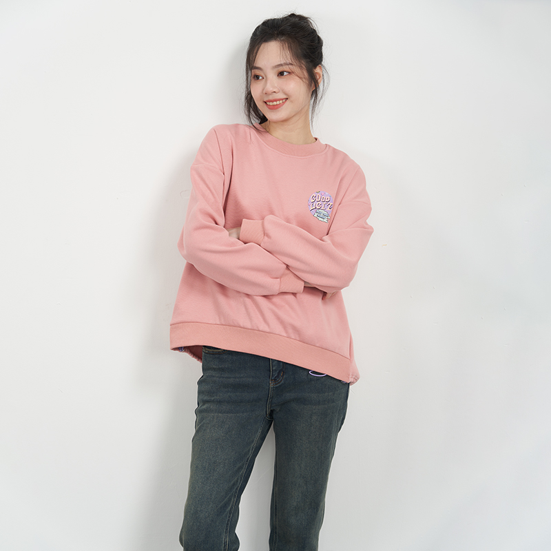 UGIZ休闲字母印花圆领套头卫衣