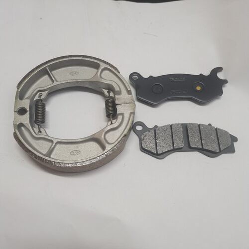 适用本田PCX150 PCX125 SH125SH150泰产越产前碟刹皮后刹车皮刹车