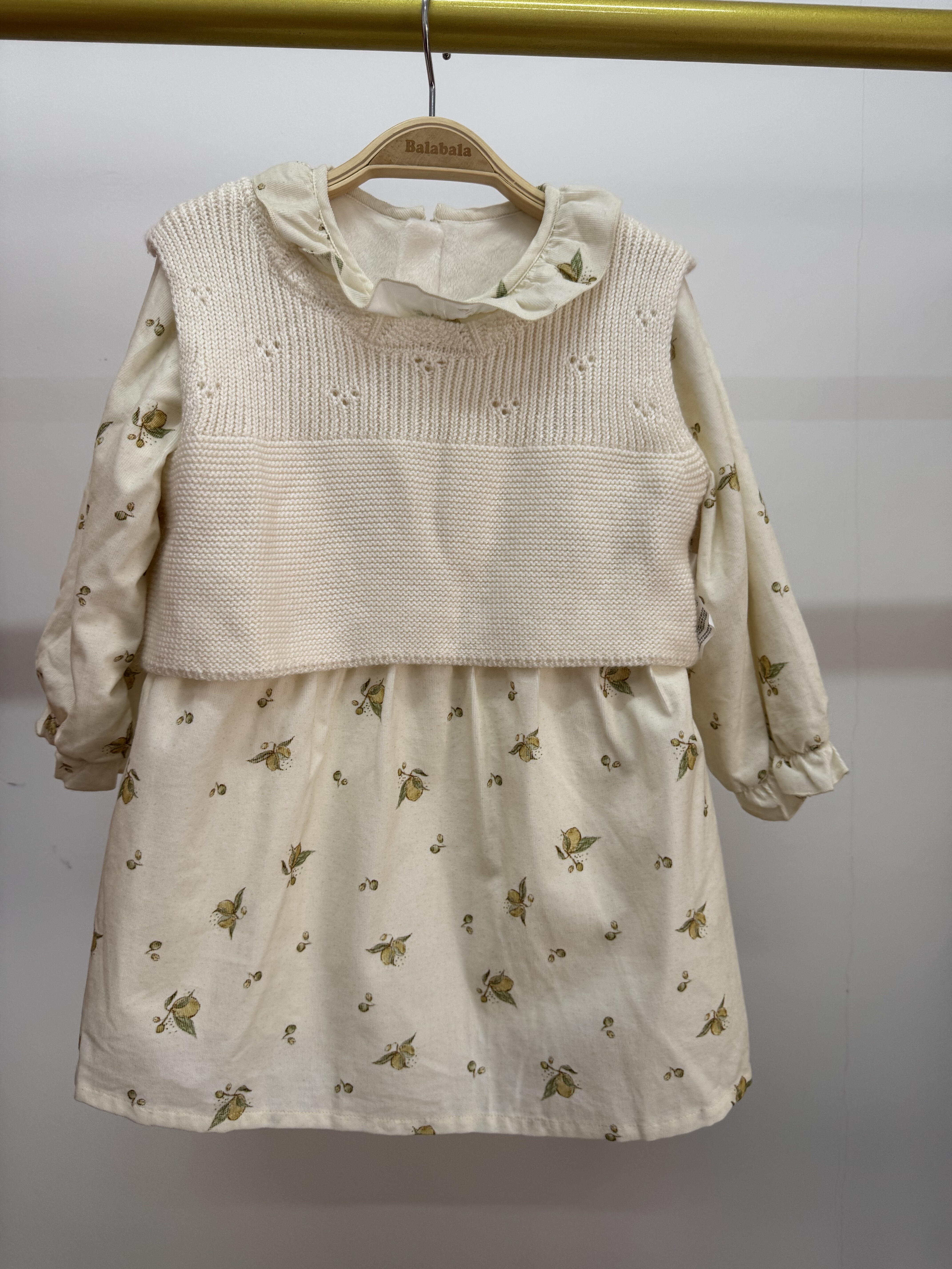 mini太平家灯芯绒花边领绒里连衣裙毛衣背心两件套F4FAD4388