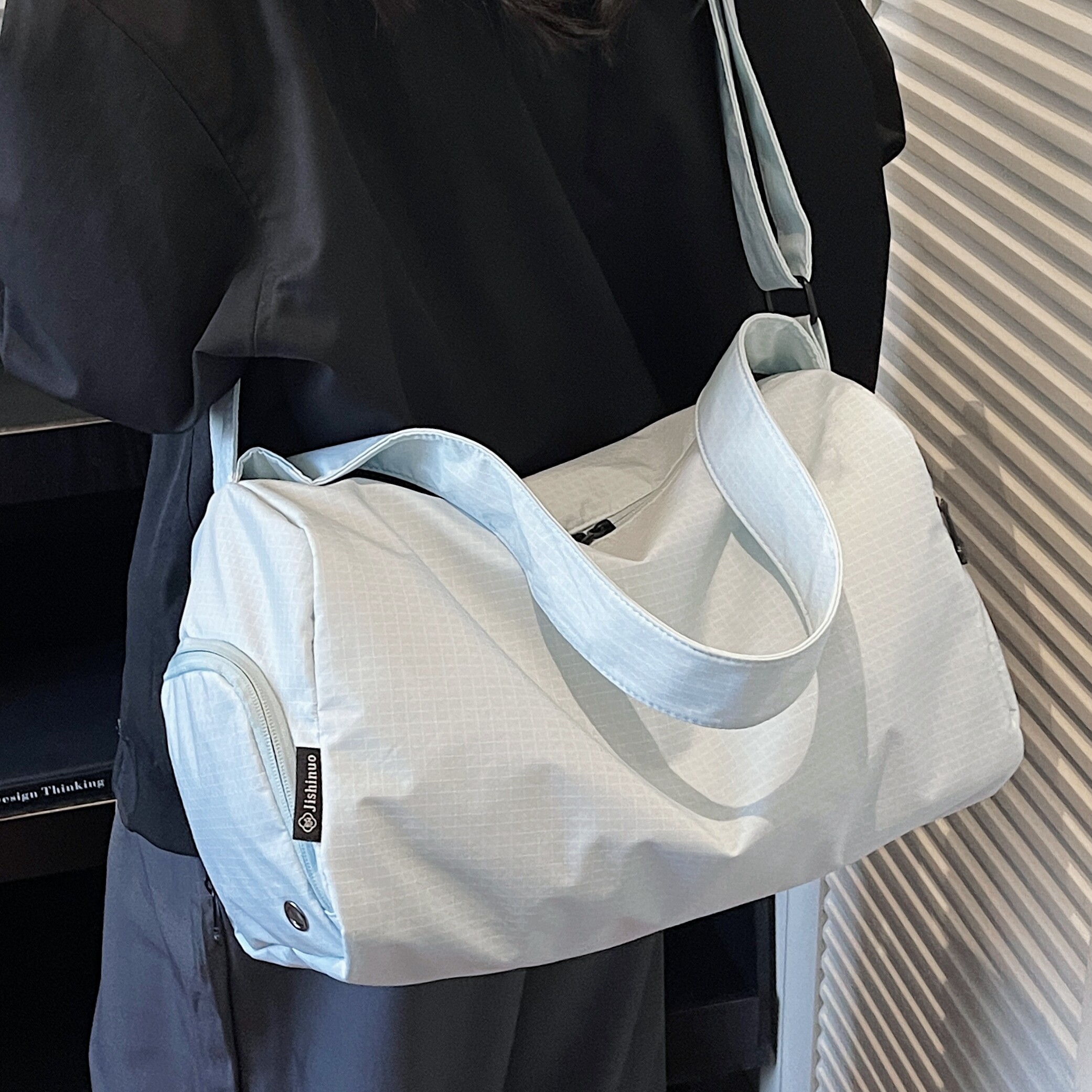 正品潮牌官方健身包小号女运动瑜伽收纳轻便短途旅行女士外出女生