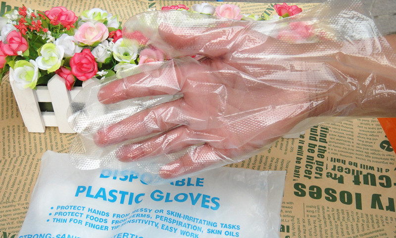 一次性手套pe薄膜手套食品级全新料安全卫生防油厨房美容家务手套