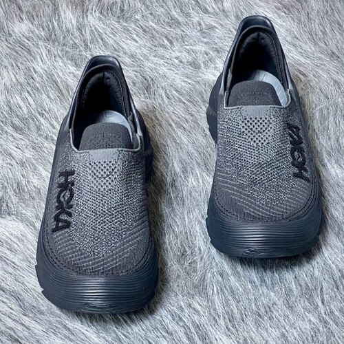 HOKA ONE ONE Restore TC 越野跑步鞋男女同款 黑色1134532-BBLC