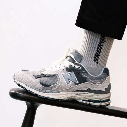 New Balance NB 2002R 复古 麂皮低帮 休闲 云雨灰 M2002RDA