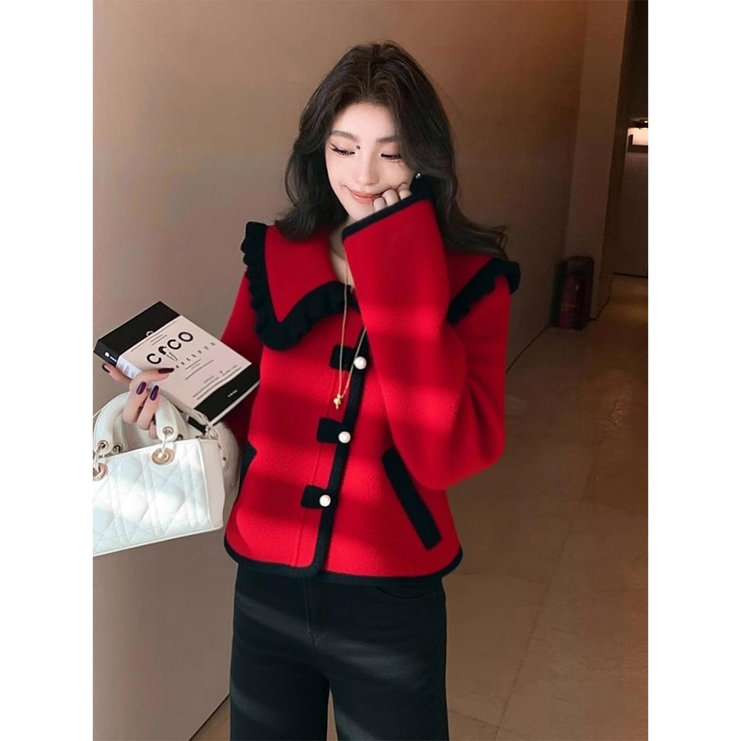 韩气独特别致红色娃娃领外套女