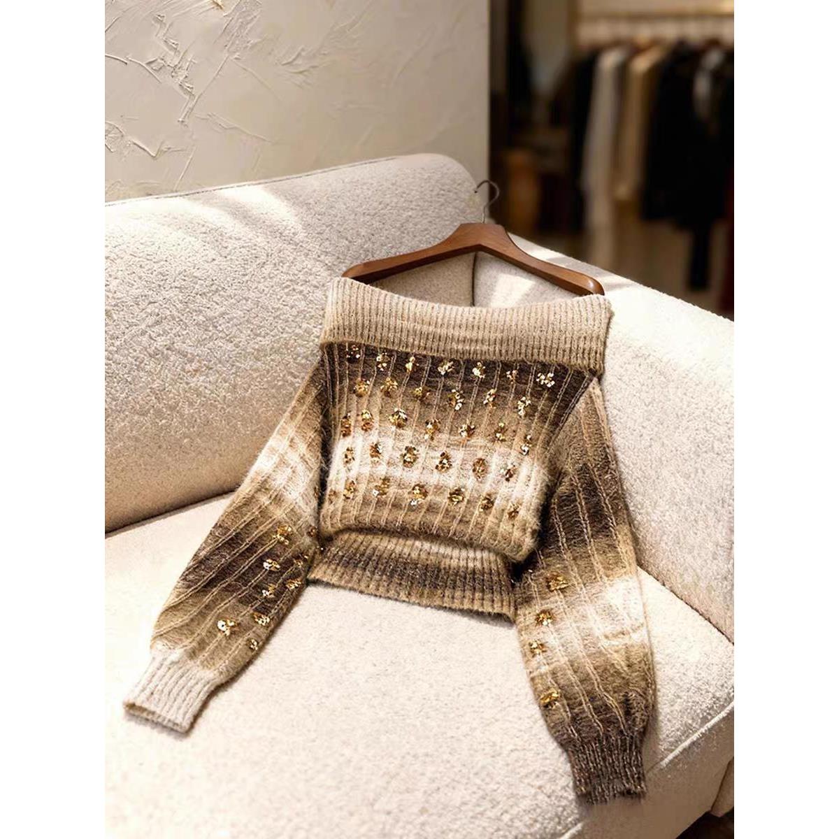 咖色渐变一字肩针织毛衣女