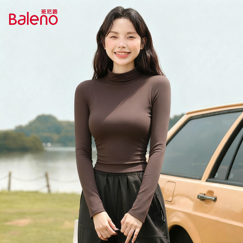 班尼路咖色半高领薄绒打底衫女