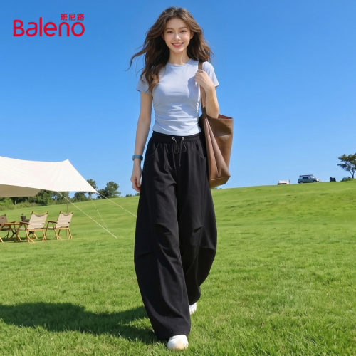 班尼路黑色弯刀工装裤女2026夏季新款设计感巨好看的休闲阔腿裤H