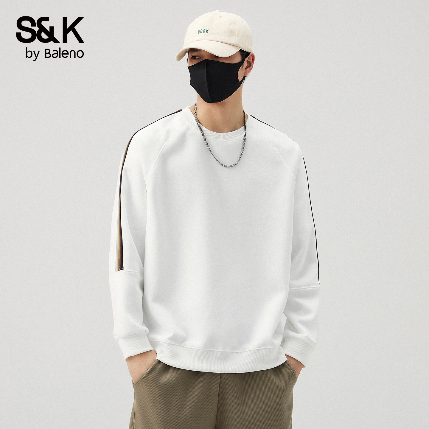 班尼路秋冬新款纯色宽松长袖上衣