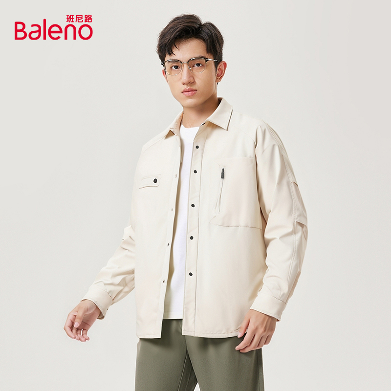 班尼路翻领拉链袋羽绒外套