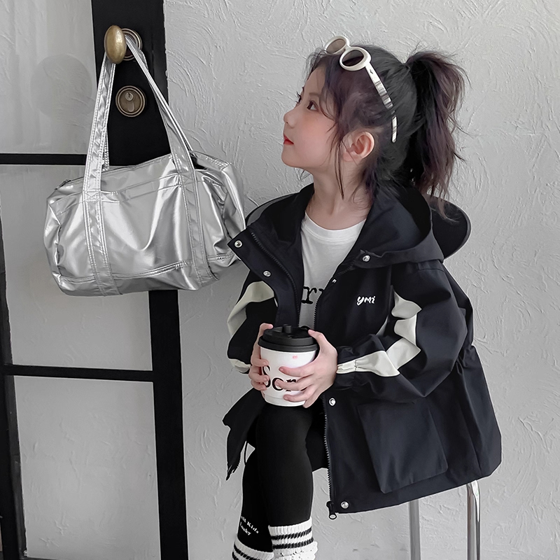 女童冲锋衣外套春秋女孩连帽上衣