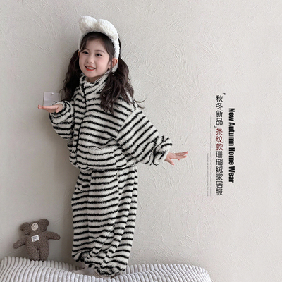 女童睡衣2026新款今年流行爆款冬加厚珊瑚绒儿童家居服女孩可外穿