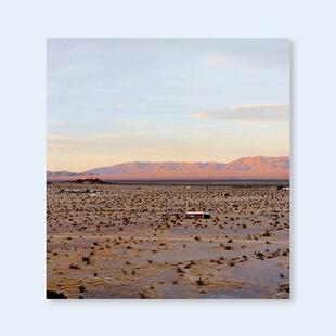 【预售】约翰·迪沃拉|孤寂之屋 JOHN DIVOLA | Isolated Houses英文进口原版摄影作品集正版图书籍JOHN DIVOLA