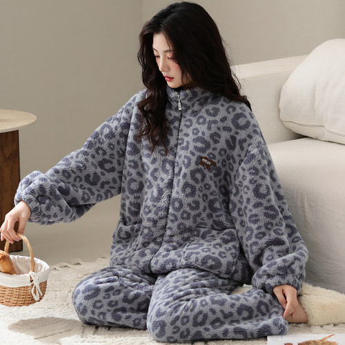 新款玉兔绒可外穿家居服女士套装
