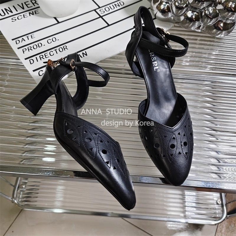 真皮撤柜2025夏季新款女鞋粗跟女士凉鞋时尚潮流包头鞋一字带凉鞋