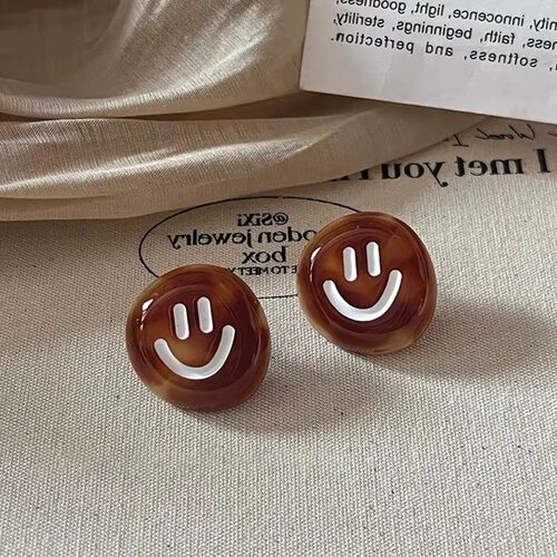 不规则滴油笑脸耳钉女设计感小众复古秋冬美拉德简约百搭耳环耳饰