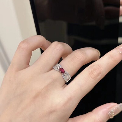 时尚通勤麦穗满钻蝴蝶结戒指