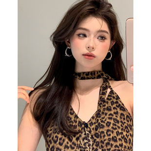 时髦超闪锆石土星耳环女轻奢小众高级感耳圈夸张冷淡风大气耳饰品