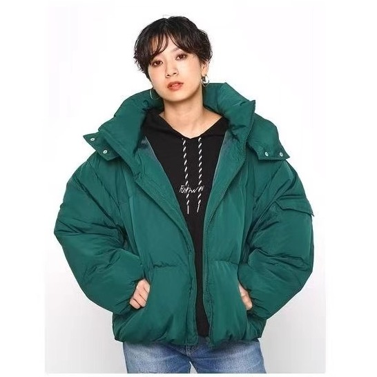 日单常规连帽拉链羽绒服