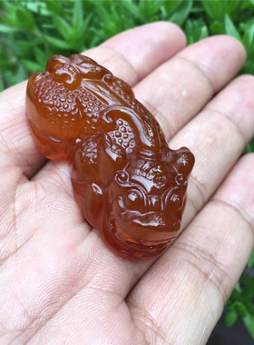 玛瑙貔貅吊坠女玉髓项链转运挂件