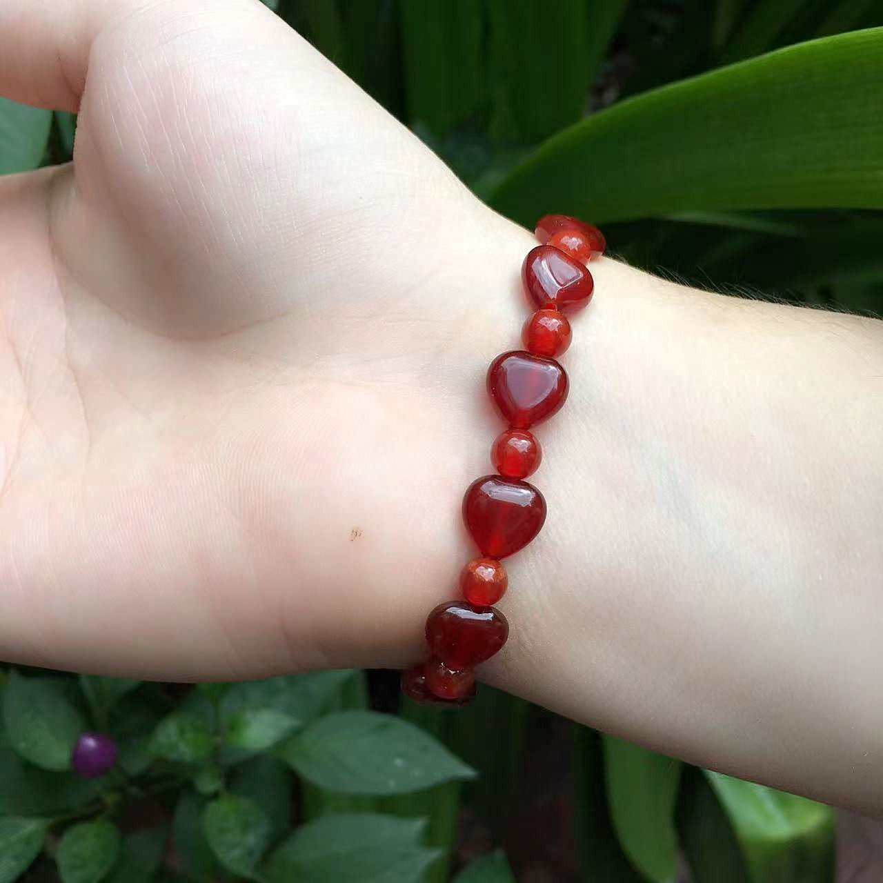 红玉髓心形玛瑙本命年手链女手串