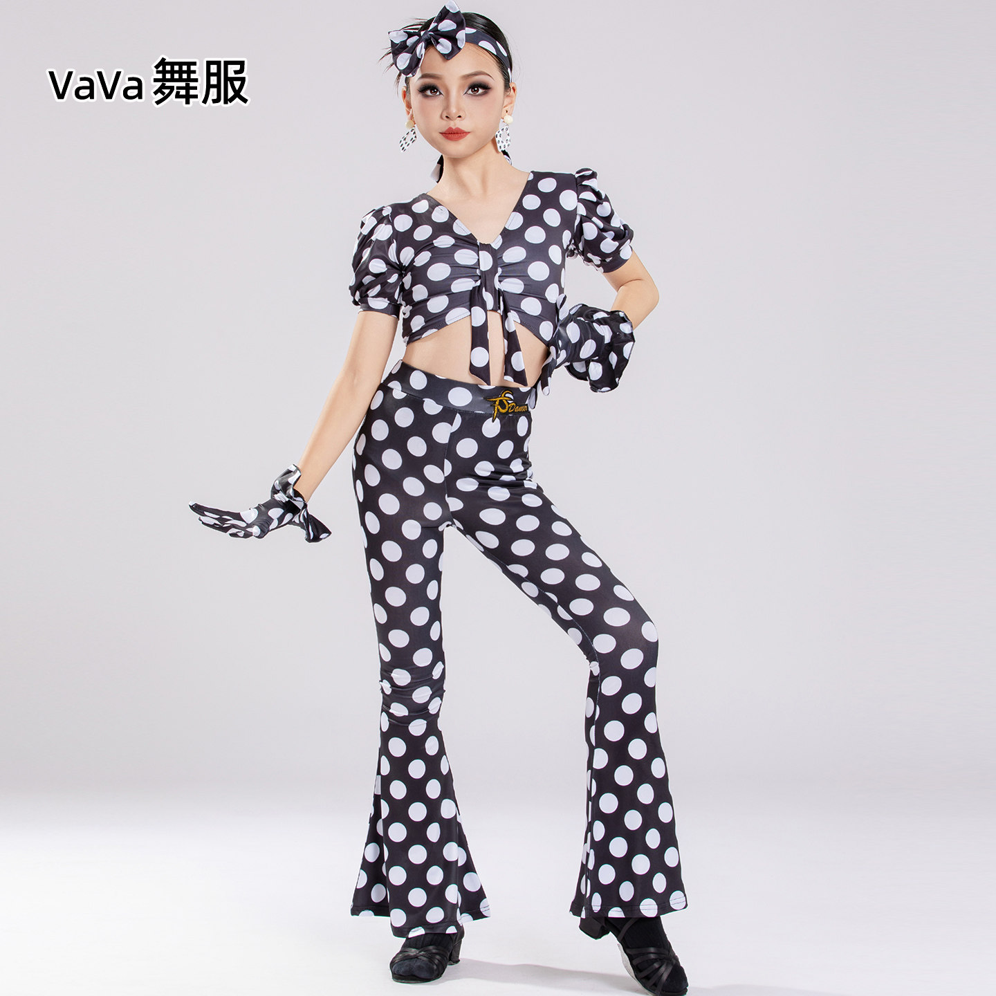 新款拉丁舞服复古黑白波点少儿女童分体裤装走秀弹力训练班练功服