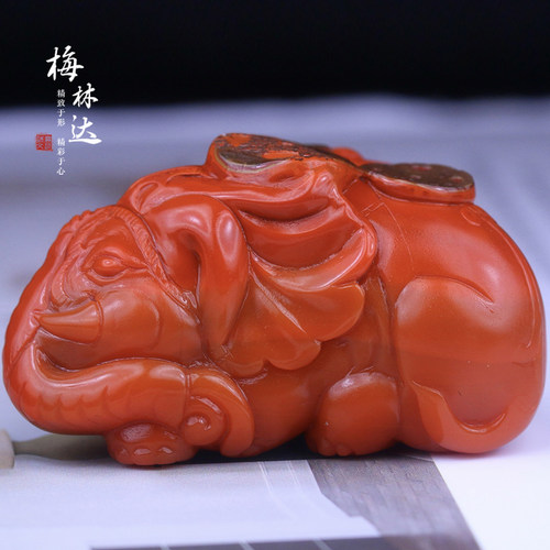 梅林达旗舰店天然南红玛瑙吊坠