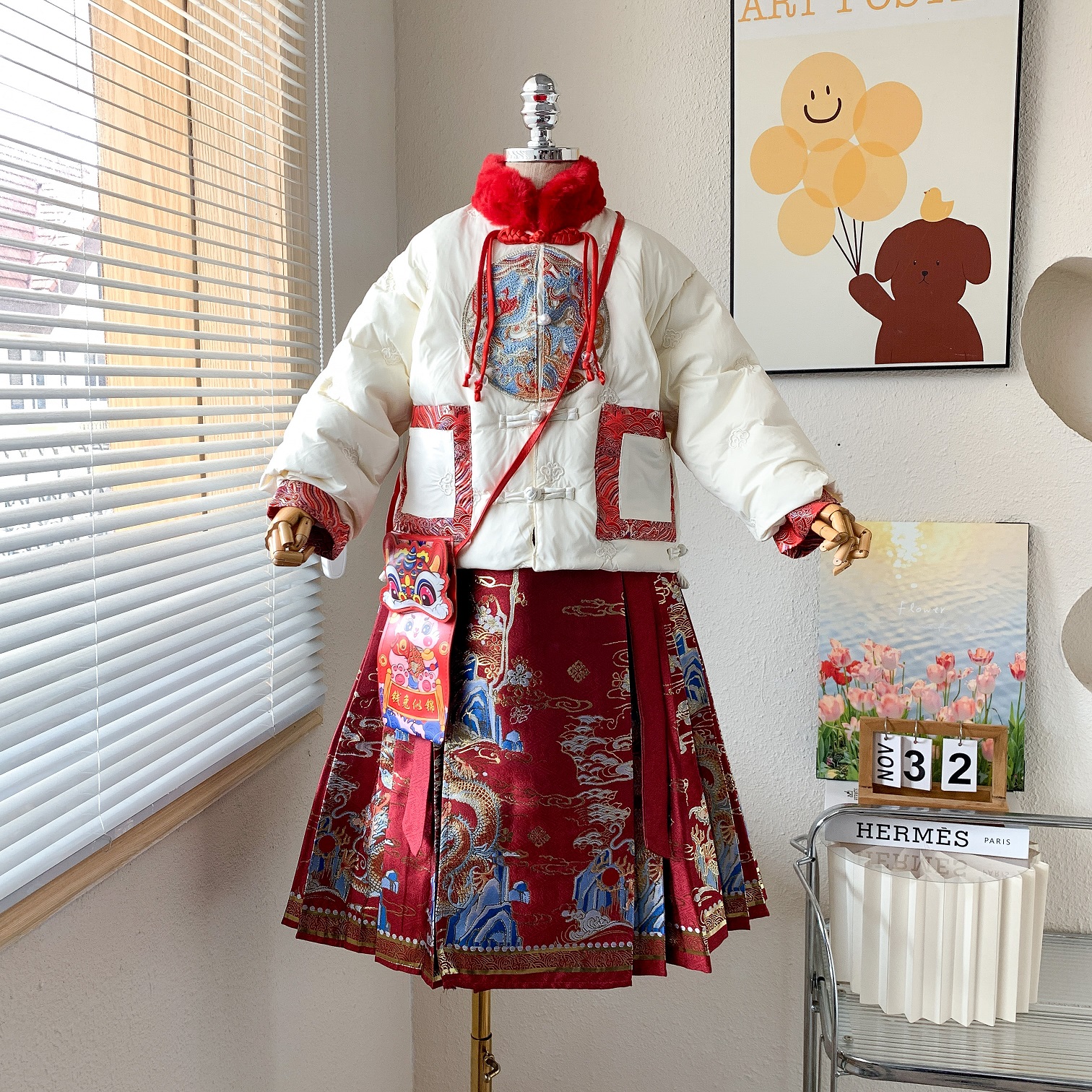 女童中国风龙腾羽绒服