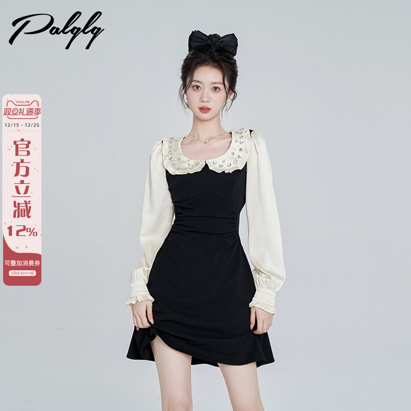 重工镶钻娃娃领黑色连衣裙