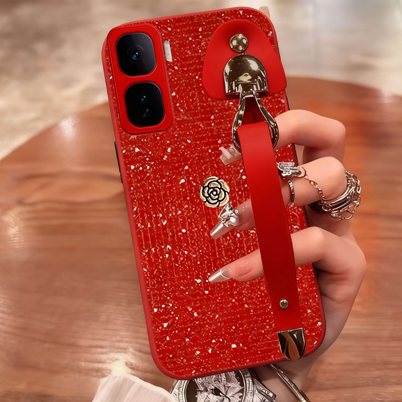 2026新款，磨砂光闪皮，带腕带更方便