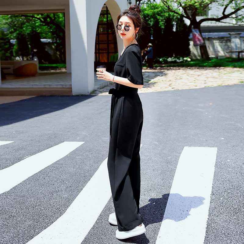 2025夏装新款韩版修身显瘦炸街复古休闲连体裤女减龄连衣裤阔腿裤