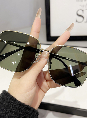 墨镜男潮款网红ins小脸太阳镜女防紫外线眼镜街拍开车复古大框