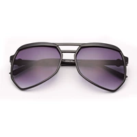 9716 пленка градиента черного кадра