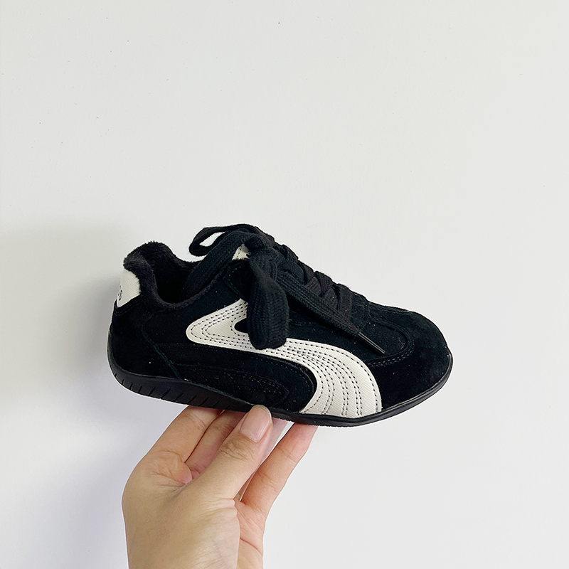 儿童真皮阿甘鞋2025秋冬季新款男童软底运动鞋女童百搭韩版板鞋潮