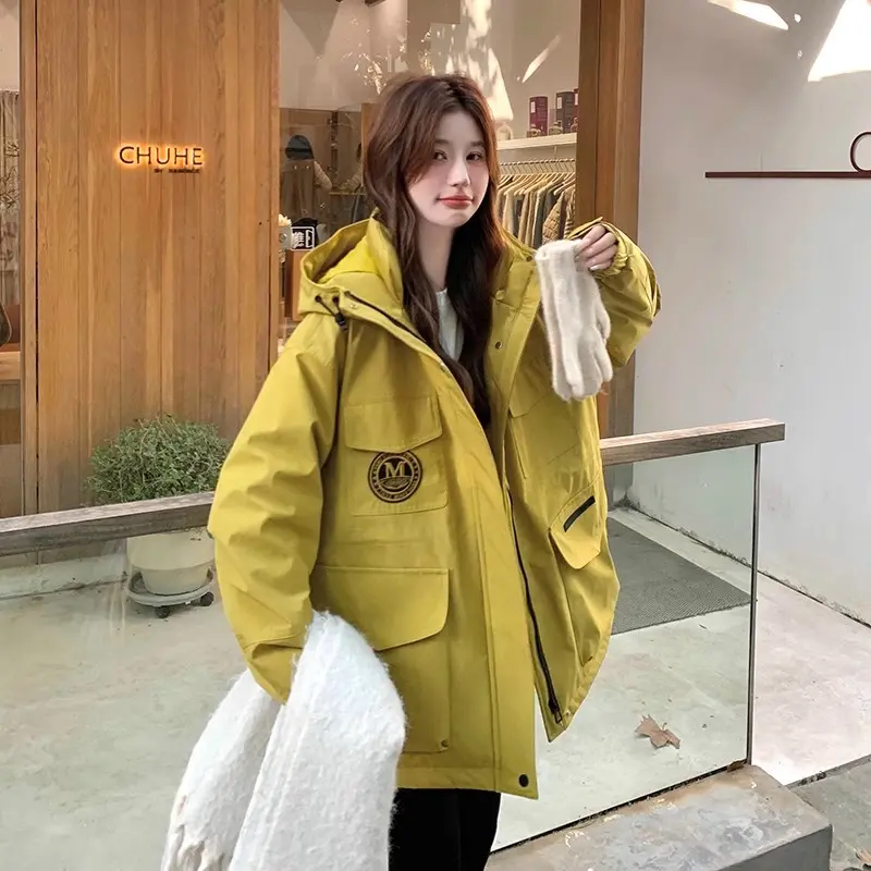 连帽收腰冲锋衣外套女中长款2026春秋新款大码宽松韩系棒球服上衣