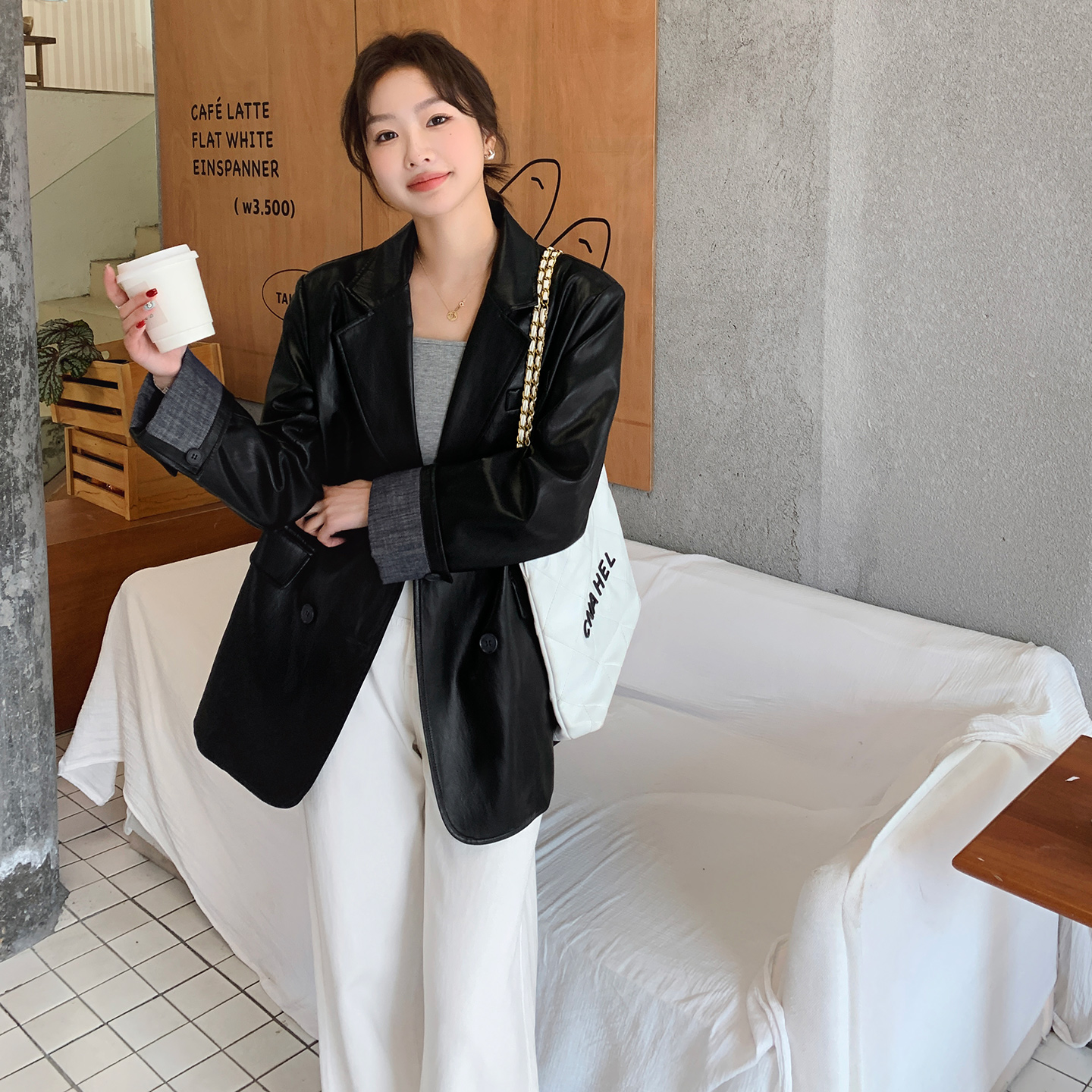 皮衣西装外套大码女装显瘦西服潮
