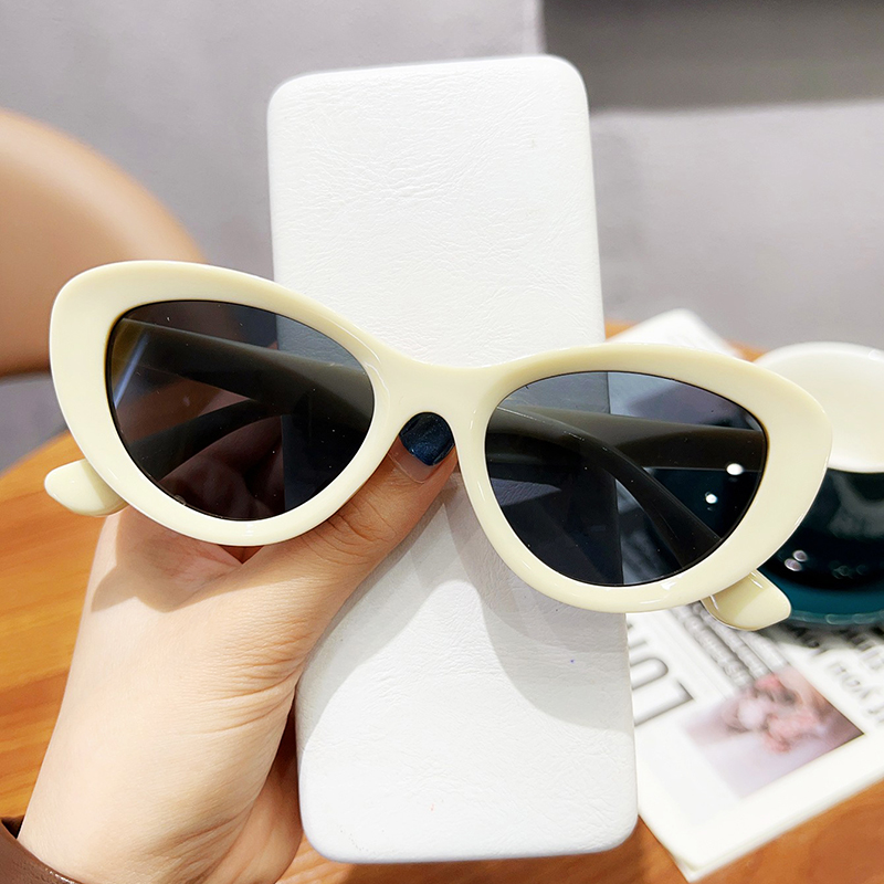 gm墨镜女2025年新款网红太阳镜男潮时尚黑色眼镜素颜拽姐超酷复古