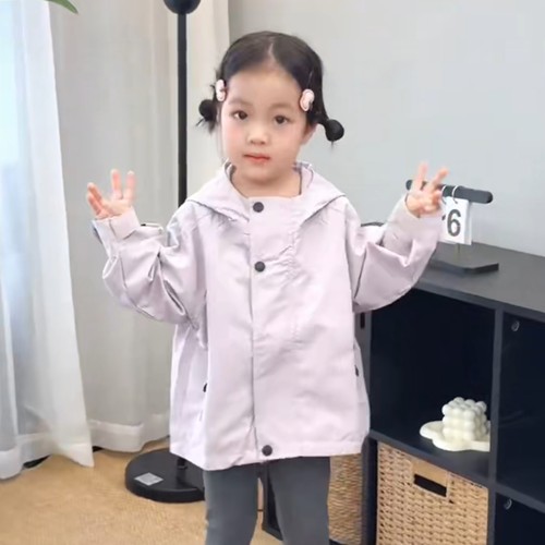 童装儿童户外冲锋衣男女童宽松防水防风韩版休闲外套