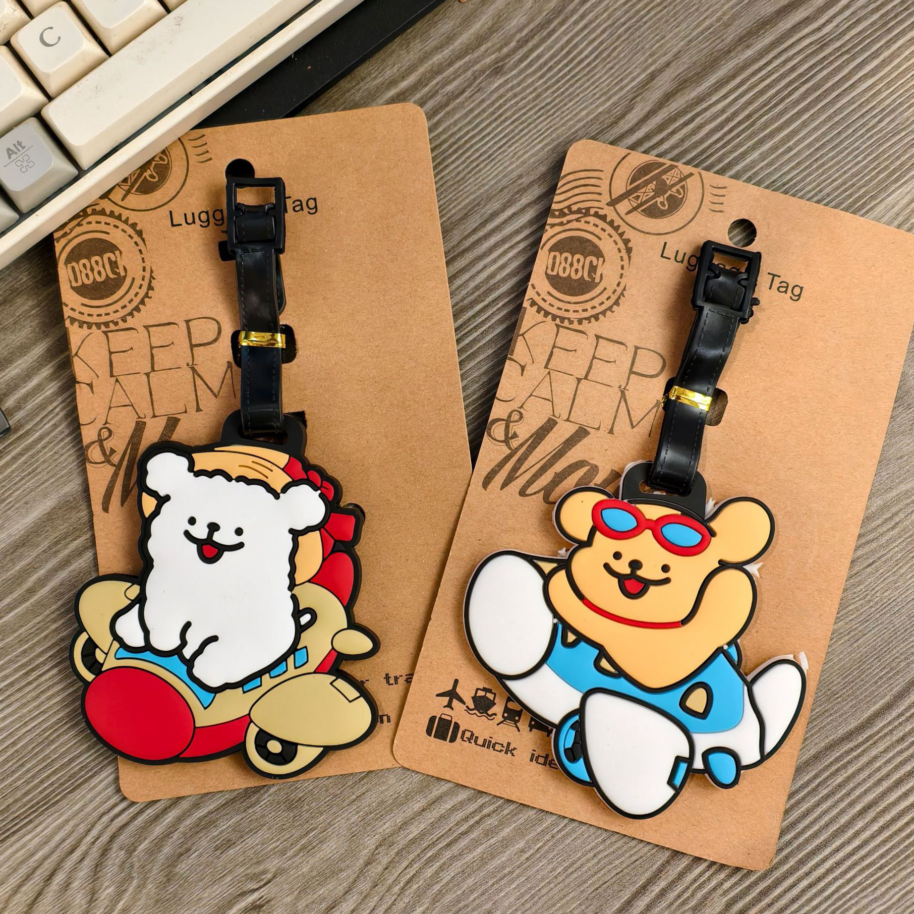 卡通可爱线条小狗行李牌PVC软胶旅行箱标识牌防丢包包挂件登机牌