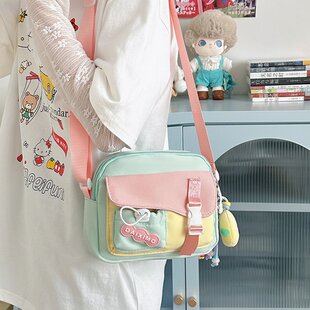 可爱学生出游包包女夏日多巴胺高颜值少女百搭斜挎小包轻便手机包