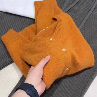 韩系穿搭温柔橘色浣熊绒针织开衫女早秋慵懒风毛衣外套软糯上衣冬