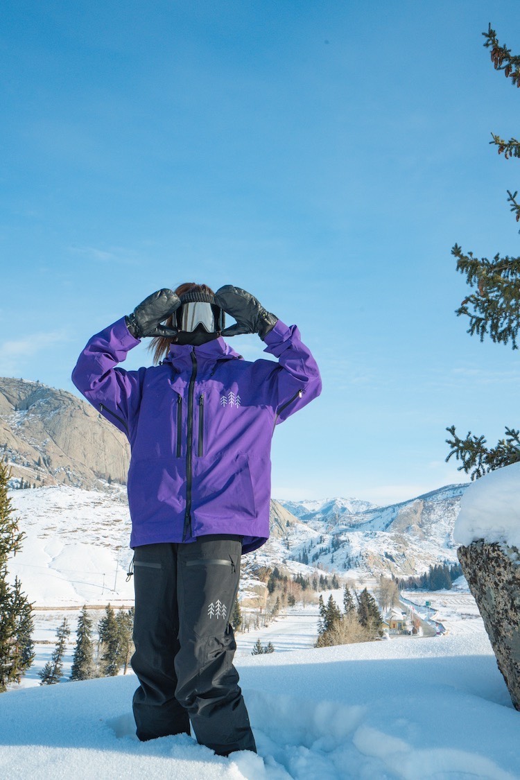 将军山滑雪服租赁，awka专业美式防水保暖雪服套装，男女款