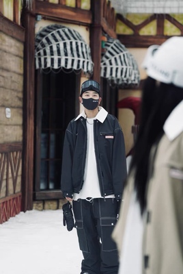 将军山滑雪服租赁，Qleo单板滑雪服套装，XL码，男女款，大码女