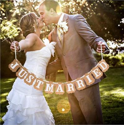 爆款热卖justmarried拍摄彩旗