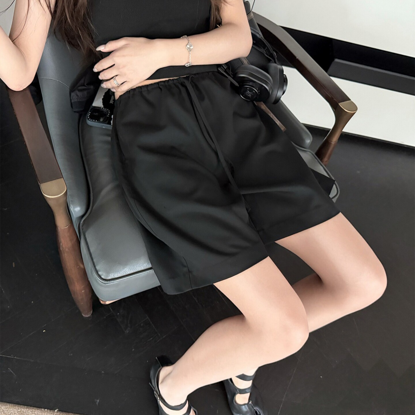 阔腿裤子女款夏季薄款窄边松紧腰凉感中裤大码胖mm显瘦系带短款女
